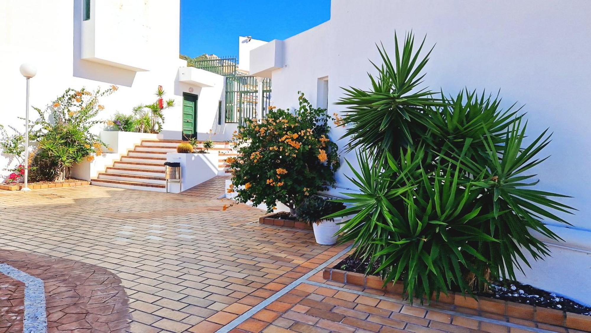 Apartment With Private Terrace - Ocean View Costa Adeje Exterior photo